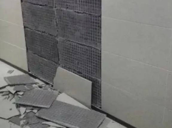 成华瓷砖空鼓维修公司分享下成华墙砖松动维修的知识